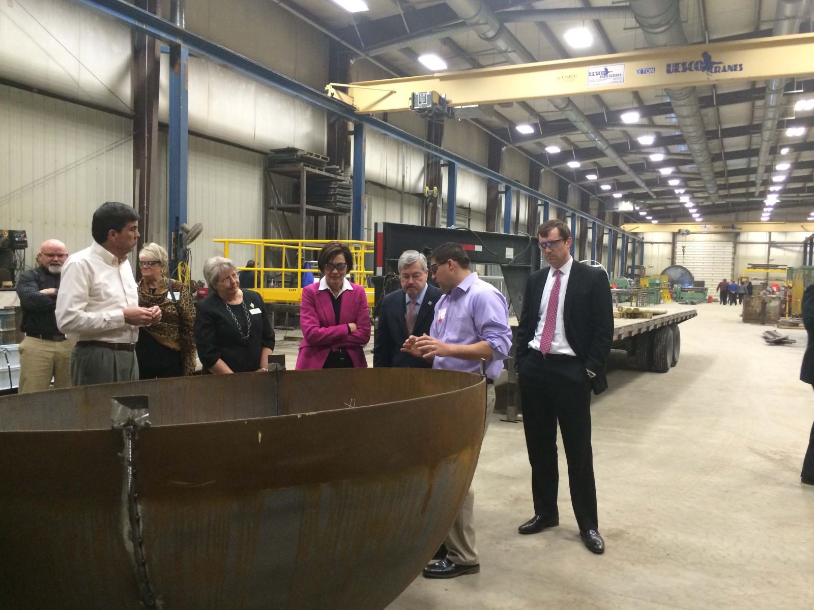 Governor Branstad tours Iowa Steel